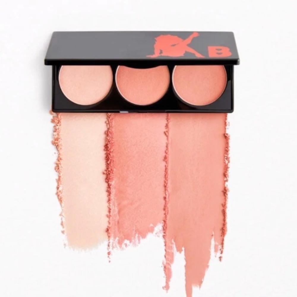 SOLD.                    Betty Boop Cheek to Cheek